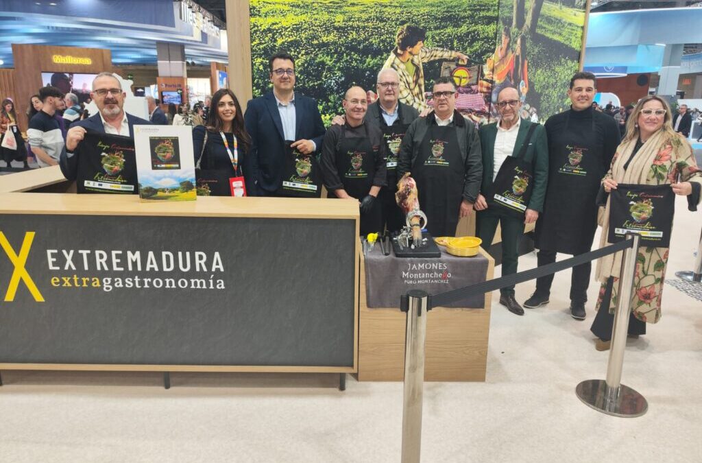 La Sierra de Montánchez y Tamuja conquista FITUR 2026 con sus “Paisajes Gastronómicos” y el legado de Carlos V
