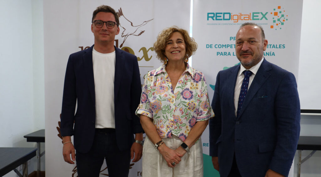 REDEX y la Junta de Extremadura presentan los resultados de REDigitalEX: más de 20.600 personas formadas.